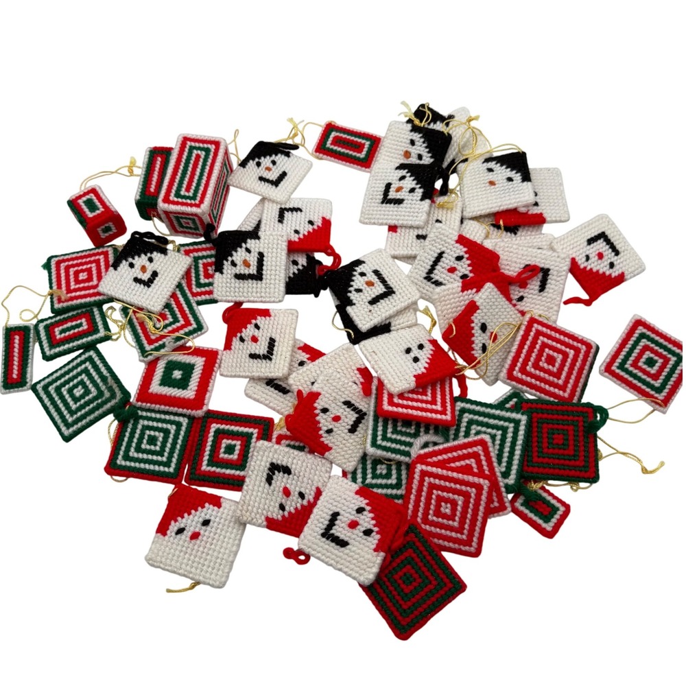 VTG  Handmade Christmas Ornaments Knit Plastic Canvas Santa‎ Snowman 50 pc Lot